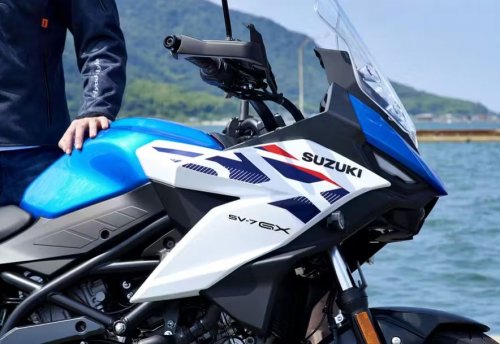 Bermesin V-Twin, Suzuki Luncurkan Moge Baru Buat Touring, Ini Wujudnya