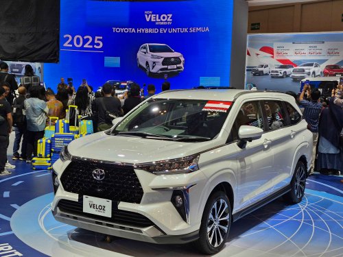 Toyota Veloz Hybrid Resmi Launching di Indonesia, Segini Harganya!