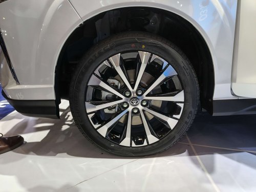 Ingat, Mur Roda Mobil Perlu Diganti Kalau Kondisinya Sudah Begini