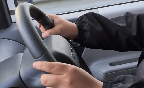 Kenapa Setir Tiba-Tiba Berat? Ini Penyebab Power Steering Bermasalah