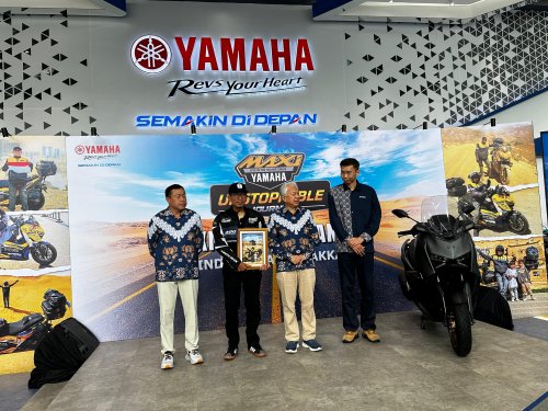 Touring Sampe Mekah Naik XMAX, Ini Kisah Epik Daeng Lewati 12 Negara