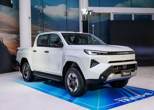 Toyota Hilux Versi Listrik, Bisa Buka Jalan Pikap Listrik di Indonesia