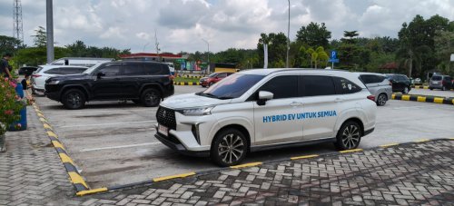 Veloz Hybrid EV Lintas Nusa, Begini Kondisi Jalur Tol Bakauheni-Palembang