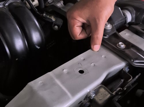 Titik Las di Apron Mobil Bisa Jadi Tanda Rangka Pernah Kena Benturan?