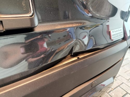 Segini Harga Termahal Perbaikan Bodi Mobil yang Penyok dengan PDR