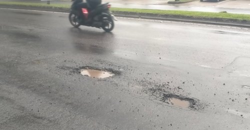 Jalan Berlubang di Musim Hujan,  Tercatat 27 Kasus Kecelakaan