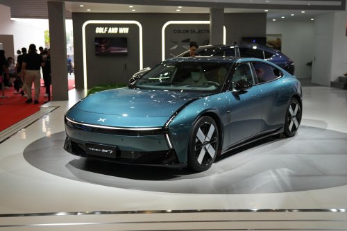 Teknologi Masa Depan, Atur Posisi Setir XPENG P7 Caranya Unik