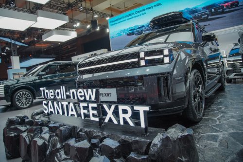 Bisa Langsung Dibawa Mudik, Hyundai Santa FE dan Stargazer Kena Promo di IIMS 2026