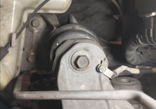 Ciri Engine Mounting Mobil Mulai Rusak Bisa Dirasakan Sejak Awal