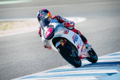 Hasil Moto3 Thailand 2026, Veda Ega Kejar Podium Hingga Lap Terakhir