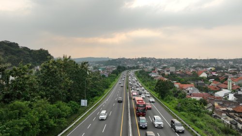 One Way Nasional Diberlakukan, 387 Ribu Kendaraan Serbu Arah Timur Trans Jawa Saat Puncak Mudik