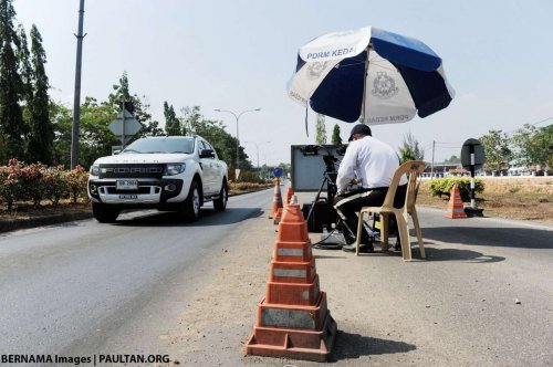 Online sales of illegal vehicle licence plate flipping devices in Malaysia a concern to authorities – report