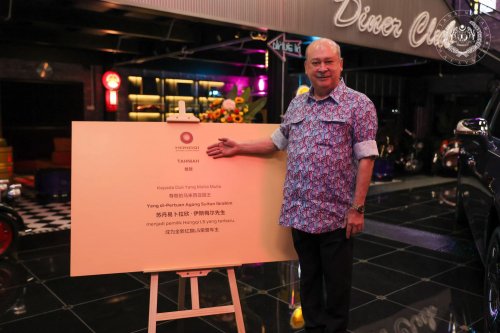 Hongqi Guoli (formerly L5) becomes single most expensive Chinese export – RM6.5mil for a used car!