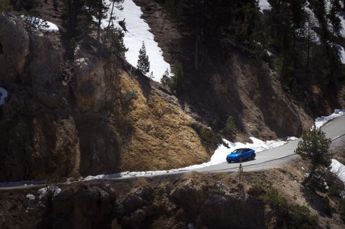 Alpine A390 debuts – tri-motor coupé-SUV with up to 470 hp; 89 kWh battery, up to 555 km range WLTP