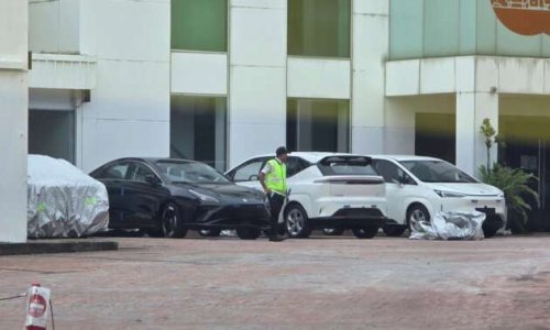 Hycan Z03 SUV, A06 sedan EVs – LHD units spotted in Malaysia, so is the Chinese brand finally coming?