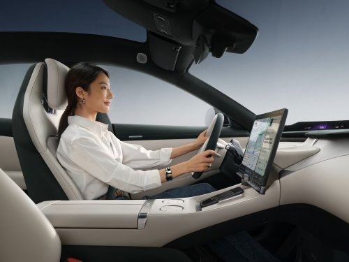 Xiaomi YU7 launched in China – brand’s first EV SUV; up to 691 PS, 853 km CLTC range; priced from RM149k