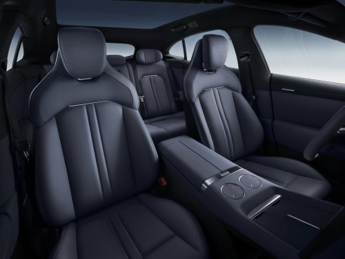 Xiaomi YU7 launched in China – brand’s first EV SUV; up to 691 PS, 853 km CLTC range; priced from RM149k