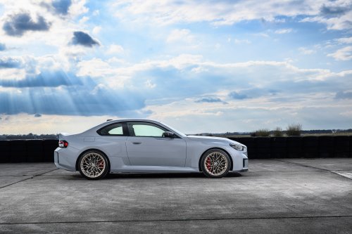 2025 G87 BMW M2 CS debuts – 30 kg lighter; 3.0L twin-turbo I6 with 530 PS; 0-100 km/h in 3.8 seconds