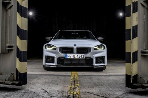 2025 G87 BMW M2 CS debuts – 30 kg lighter; 3.0L twin-turbo I6 with 530 PS; 0-100 km/h in 3.8 seconds