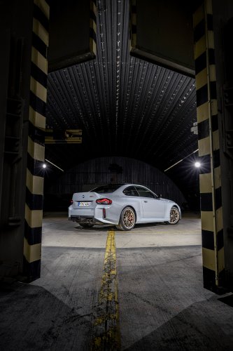 2025 G87 BMW M2 CS debuts – 30 kg lighter; 3.0L twin-turbo I6 with 530 PS; 0-100 km/h in 3.8 seconds