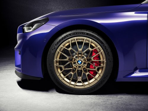 2025 G87 BMW M2 CS debuts – 30 kg lighter; 3.0L twin-turbo I6 with 530 PS; 0-100 km/h in 3.8 seconds