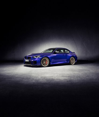 2025 G87 BMW M2 CS debuts – 30 kg lighter; 3.0L twin-turbo I6 with 530 PS; 0-100 km/h in 3.8 seconds