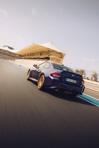 2025 G87 BMW M2 CS debuts – 30 kg lighter; 3.0L twin-turbo I6 with 530 PS; 0-100 km/h in 3.8 seconds