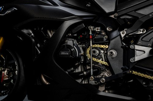 BMW Motorrad Concept RR presented at the Concorso d’Eleganza Villa d’Este show in France