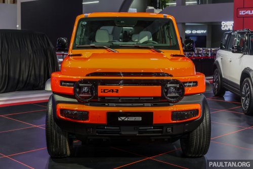 iCaur V23 spotted testing on Malaysian roads – boxy EV SUV with Land Cruiser BJ looks launching soon?