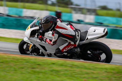 Pirelli Diablo Supercorsa V4 SC and SP, which sportsbike tyre is the one you should use?