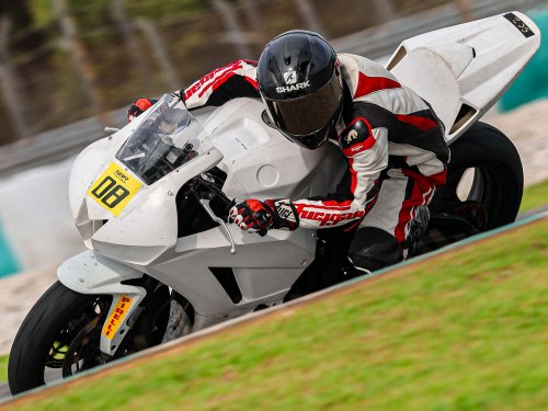 Pirelli Diablo Supercorsa V4 SC and SP, which sportsbike tyre is the one you should use?