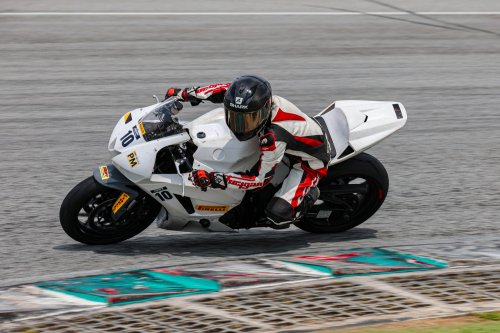 Pirelli Diablo Supercorsa V4 SC and SP, which sportsbike tyre is the one you should use?