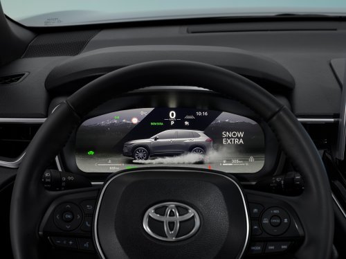 Toyota Corolla Cross facelift for Europe adds new head- and taillights, upgraded interior, GR Sport trim