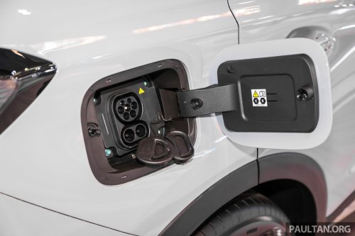 Chery Tiggo 7 PHEV launched in Malaysia – 1.5T petrol hybrid, 90 km EV range, 1,200 km combined; RM130k