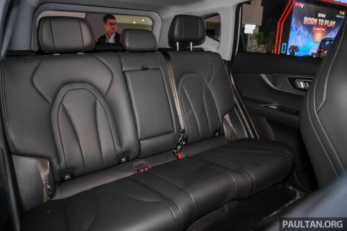 Chery Tiggo 7 PHEV launched in Malaysia – 1.5T petrol hybrid, 90 km EV range, 1,200 km combined; RM130k