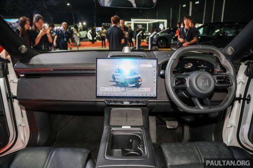 Zeekr 7X EV crossover on show, promo at PACE 2025