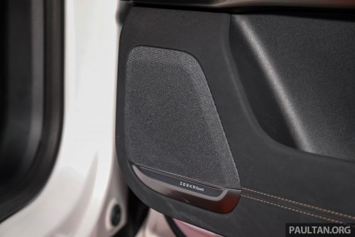 Zeekr 7X EV crossover on show, promo at PACE 2025