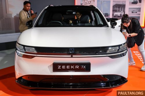 Zeekr 7X EV crossover on show, promo at PACE 2025