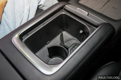 Zeekr 7X EV crossover on show, promo at PACE 2025