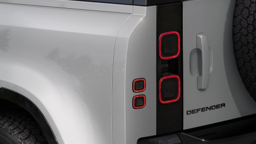 Land Rover Defender updated for 2026 model year – revised headlamps, larger 13.1-inch touchscreen