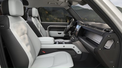 Land Rover Defender updated for 2026 model year – revised headlamps, larger 13.1-inch touchscreen