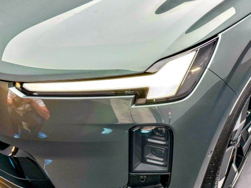 2026 Volvo XC70 rolls off Taizhou production line; extended-range PHEV estimated at RM211k in China