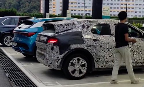 Perodua ‘QV-E’ EV parked next to BYD Atto 3 while testing shows good size, proportions; daring roofline