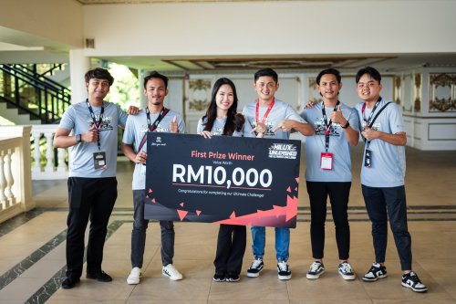 Toyota Malaysia’s Hilux Unleashed: The Ultimate Challenge thrills fans in KK, Kuching and Melaka