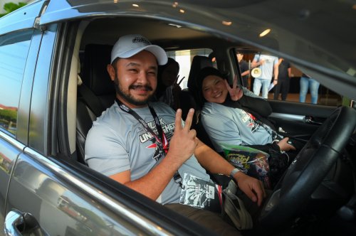 Toyota Malaysia’s Hilux Unleashed: The Ultimate Challenge thrills fans in KK, Kuching and Melaka