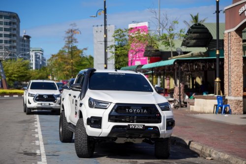 Toyota Malaysia’s Hilux Unleashed: The Ultimate Challenge thrills fans in KK, Kuching and Melaka