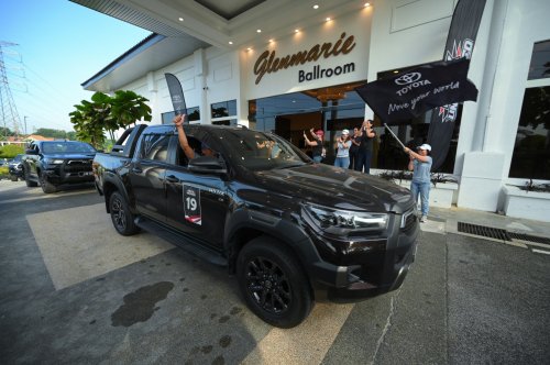 Toyota Malaysia’s Hilux Unleashed: The Ultimate Challenge thrills fans in KK, Kuching and Melaka