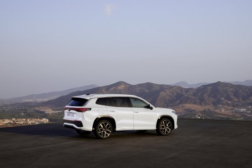 Volkswagen Tayron Australia launch in Sept – Tiguan Allspace replacement, 7 seats, coming to Malaysia?