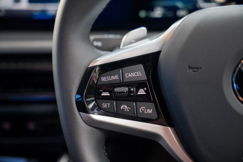 2025 BMW 320i Sport official pricing in Malaysia – from RM266k; ACC with stop &amp; go, 184 PS, updated interior