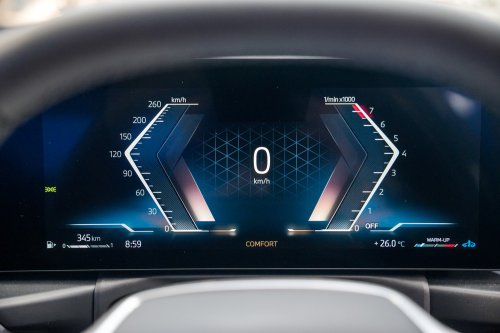 2025 BMW 320i Sport official pricing in Malaysia – from RM266k; ACC with stop &amp; go, 184 PS, updated interior